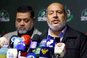 Hamas officials, Khalil Al-Hayya and Osama Hamdan, attend a press conference in Beirut, Lebanon, November 21, 2023. Photo: Reuters/Esa Alexander