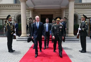 Defense Minister Yoav Gallant meets with Azerbaijani Defense Minister Col.-Gen. Zakir Hasanov, July 13, 2023 (Photo: Ariel Hermoni/IMoD)