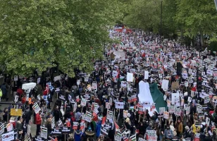 Pro-Palestinian protest in London, May 22, 2021 (Photo: Twitter)