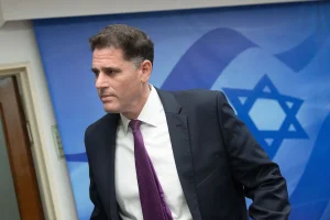 Minister of Strategic Affairs Ron Dermer arrives to a government conference at the Prime Minister's office in Jerusalem on January 29, 2023. Photo by Yonatan Sindel/Flash90