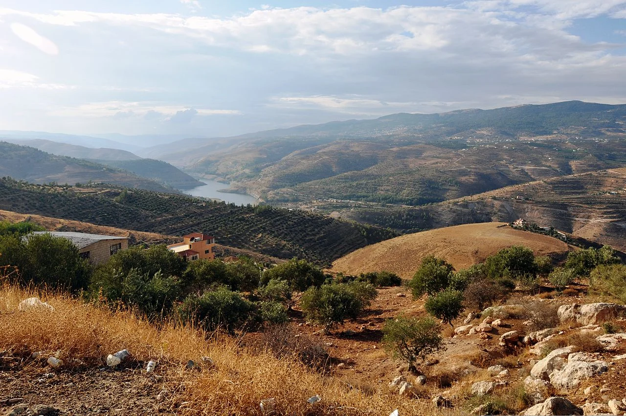 Gilead around river Zarqa, biblical River Yabok (Photo: Wikimedia Commons)