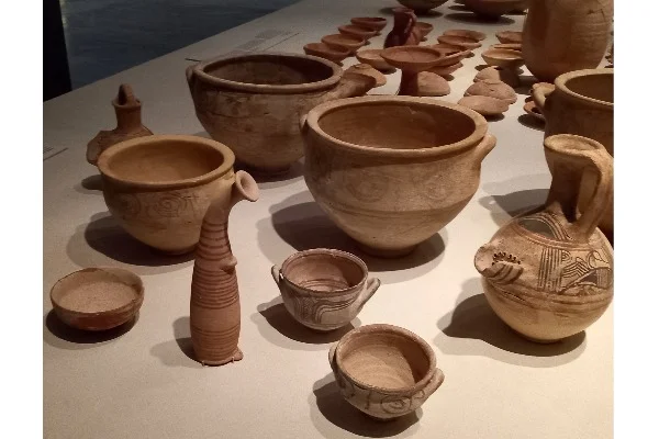 Philistine pottery on display at the Israel Museum at Jerusalem, on May 30, 2023 (Photo: Aaron Goel-Angot).