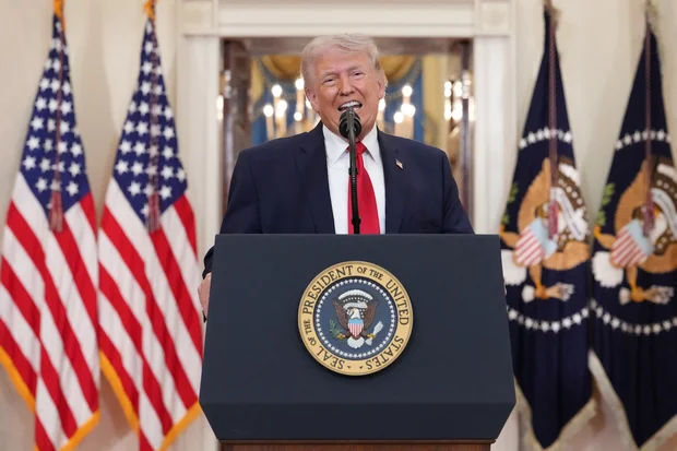 Transcrição completa: Trump declara Irã 