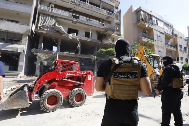 Emergency teams continue search and rescue operations following an Israeli airstrike on the Ghobeiry area in Beirut's southern suburbs, June 14, 2026. (Photo: Abdul Kader Al Bay/ZUMA Press Wire via Reuters)