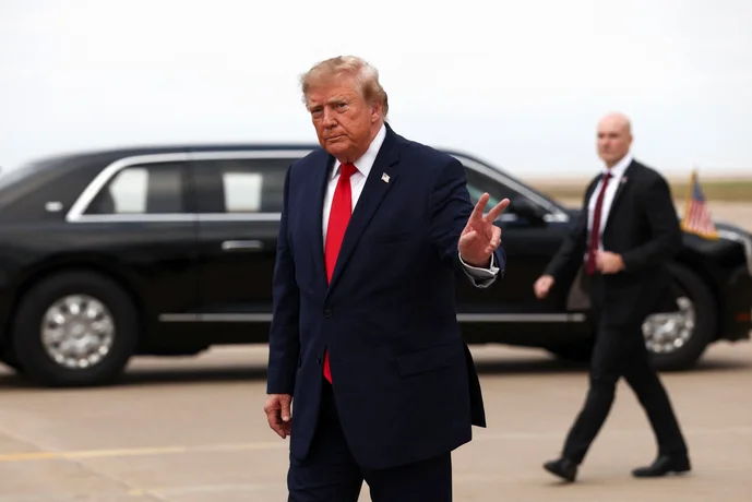 US President Donald Trump arrives at Lubbock Preston Smith International Airport in Lubbock, Texas