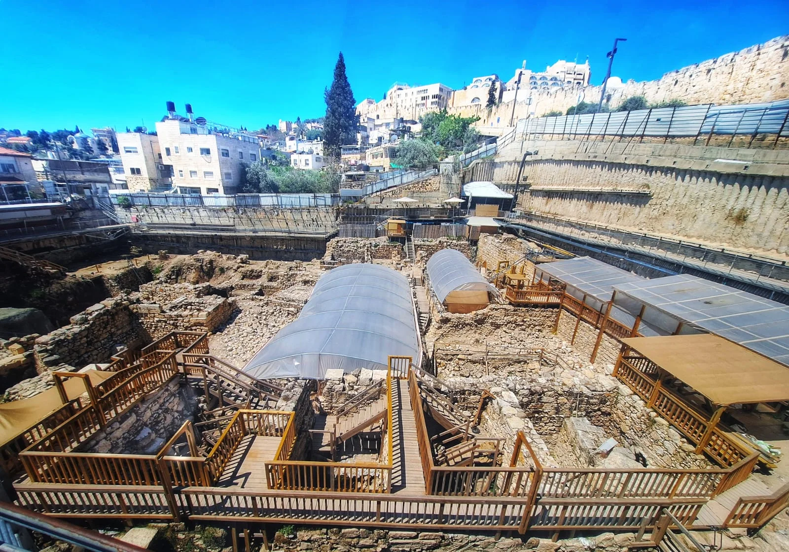 14._חפירת_חניון_גבעתי_בעיר_דוד_בה_נמצאה_הטבעת._צילום__מאור_גנות_עיר_דוד.jpg