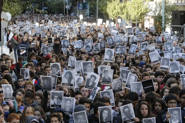 Argentinian court rules Tehran behind two 1990 terror attacks on Israeli embassy and Jewish community center