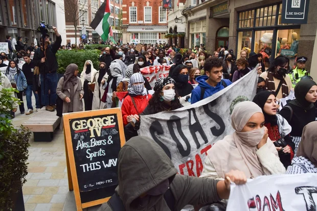 UAE cuts state funding for citizens studying in UK universities, citing fears of extremism