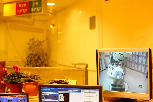 New Israeli app uses AI technology to empowers cancer patients worldwide