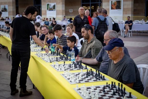 Jerusalem chess tournament draws players from 23 countries amid boycott campaign against Israel
