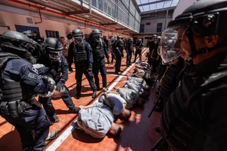 Members of the Keter unit, an Israeli prison service response unit, seen during an operation where Nukhba terrorists are being held, at the Ofer Prison near Jerusalem, August 28, 2024. (Photo: Chaim Goldberg/Flash90)