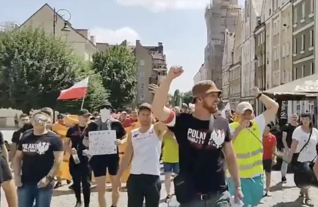 Polish protestors chant ‘Jews are behind the pandemic’ during anti-vaccine demonstration