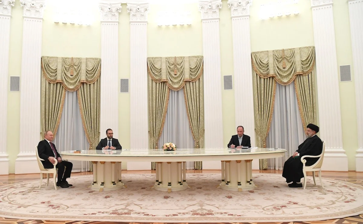Russian President Vladimir Putin meets Iranian President Ebrahim Raisi in Moscow, January 19, 2022 (Photo: Presidency of Russia)