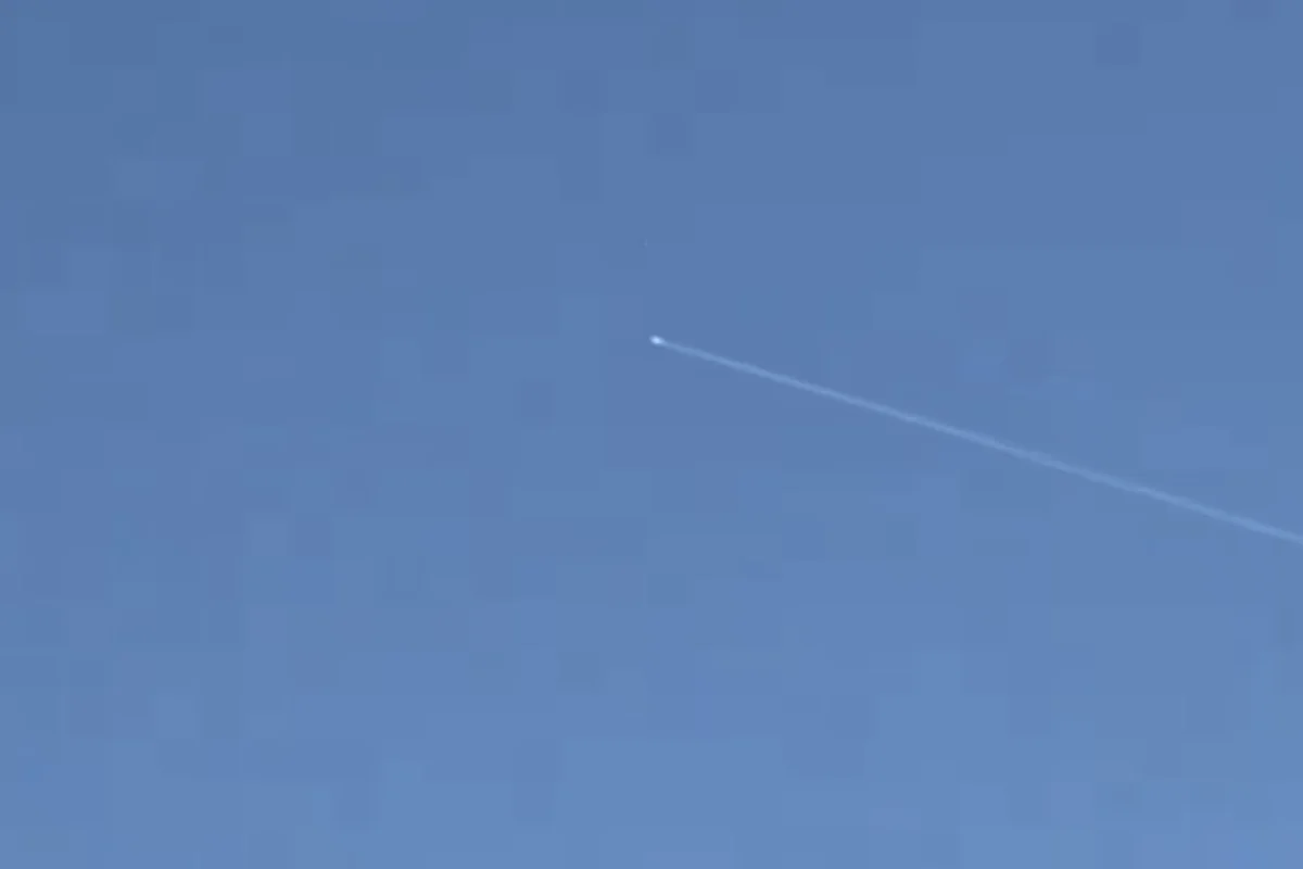 An Israeli interceptor missile is fired at a missile launched from Yemen by Houthis, July 21, 2024 (Photo: Screenshot)