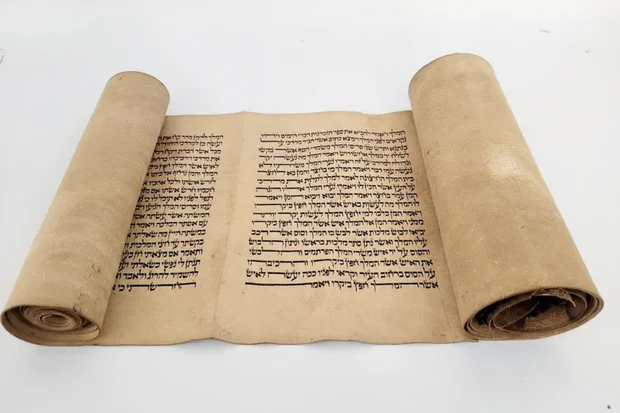 19th-century Esther Scroll from Gaza’s former Jewish community up for auction