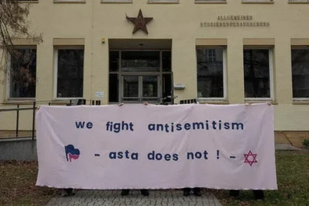 Estudantes Judeus da Universidade de Berlim lançam protesto contra o antissemitismo no campus