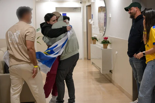 Set free: Hostage Israelis, Hostage American values