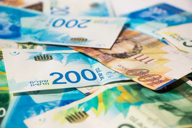 What is the state of the Israeli economy amid rising inflation and interest rates?