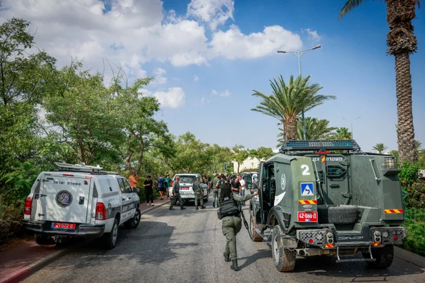 At least five wounded in Ma'ale Adumim terror attack
