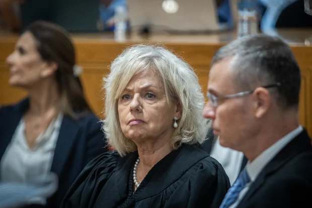 O Ministro da Justiça de Israel, Levin, anuncia procedimentos para demitir a Procuradora-Geral