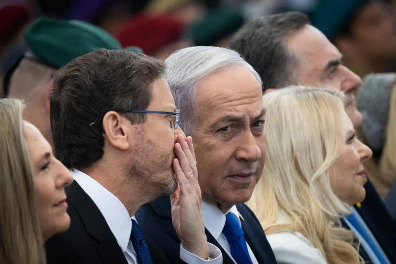 Israeli President Isaac Herzog, Prime Minister Benjamin Netanyahu and Defense Minister Israeli Katz at event for outstanding soldiers as part of Israel's 77th Independence Day celebrations, at the President's residence in Jerusalem, May 1, 2025. (Photo: Yonatan Sindel/Flash90)