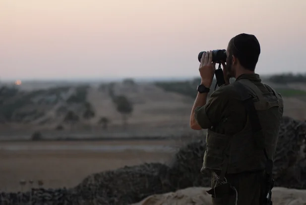Israeli army forces in position inside the fence on the northern border of Israel just inside the Gaza Strip. Photo by Almog Sugavker/FLASH90