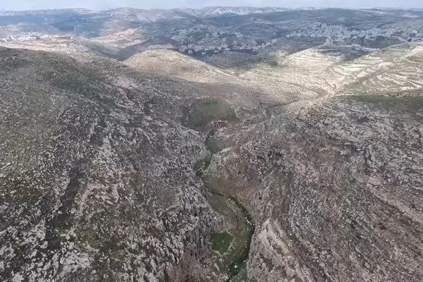 General view to the west of the Michmash Stream canyon (Samaria) (Photo: Screenshot).