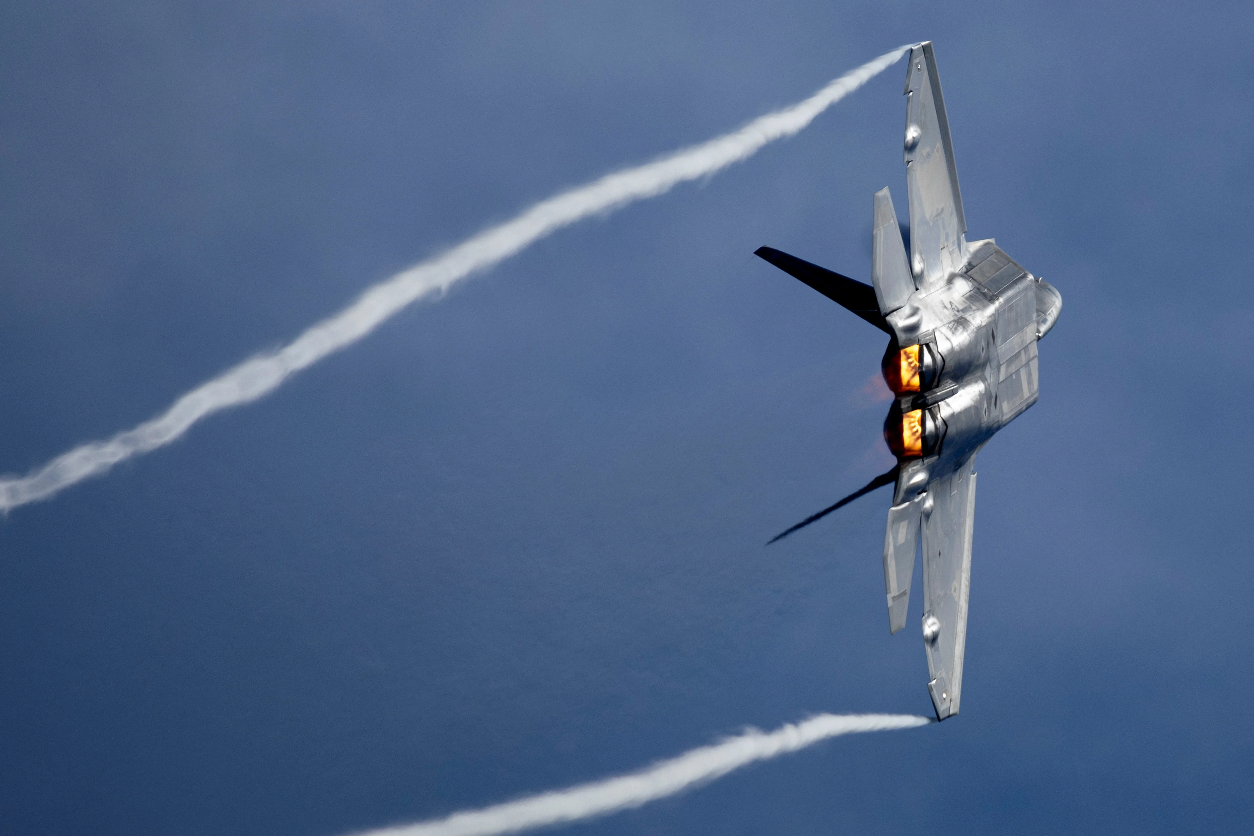 U.S. Air Force F-22 Raptor fighter jet