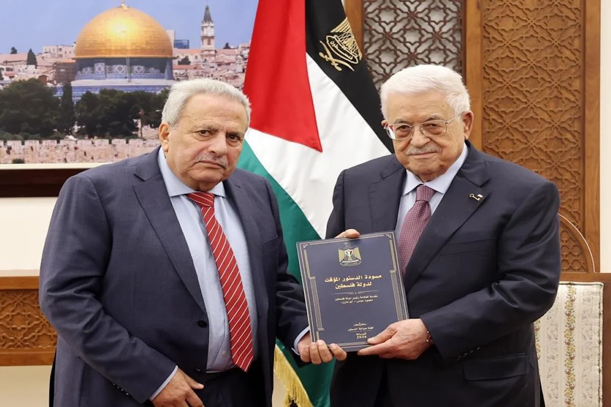 Abbas Palestinian constitution