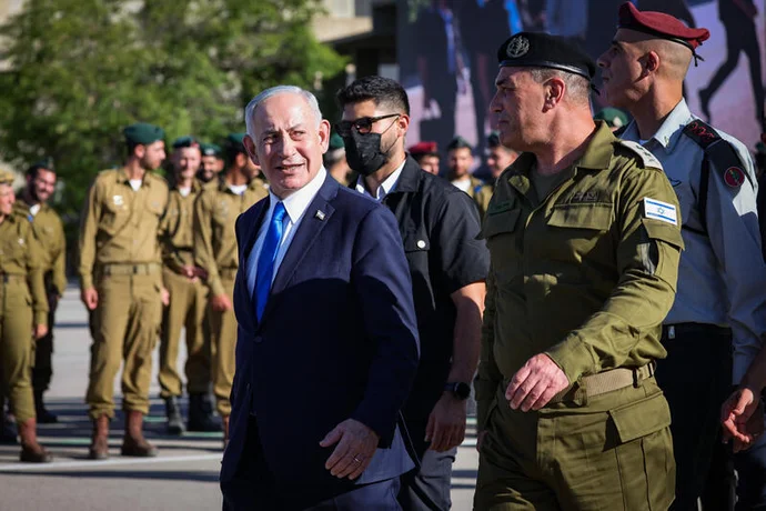 Israeli Prime Minister Benjamin Netanyahu, Defense Minister Israel Katz, and IDF Chief of Staff Lt. Gen. Eyal Zamir in southern Israel