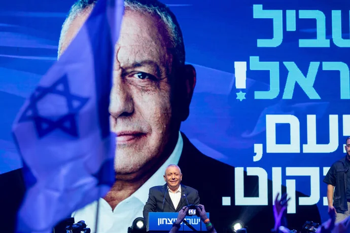 Yashar party chairman and former Israeli military chief Gadi Eisenkot during an election rally at Hangar 11 in Tel Aviv