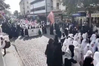 Turkish citizens protesting the hijab ban outside the Azerbaijani consulate in Istanbul, Oct. 12, 2026. (Photo: Screenshot)