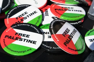 Free Palestine badges