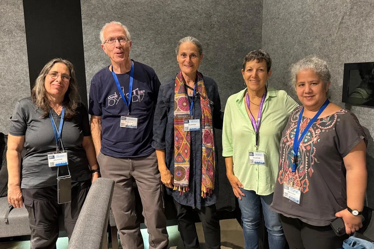 Jewish volunteers with the Religious Freedom Data Center