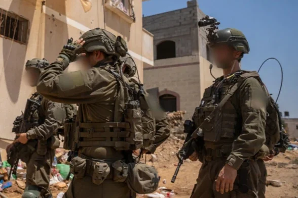 Illustration: Paratroopers Brigade activity in Khan Yunis, July 2025. (Photo: IDF)